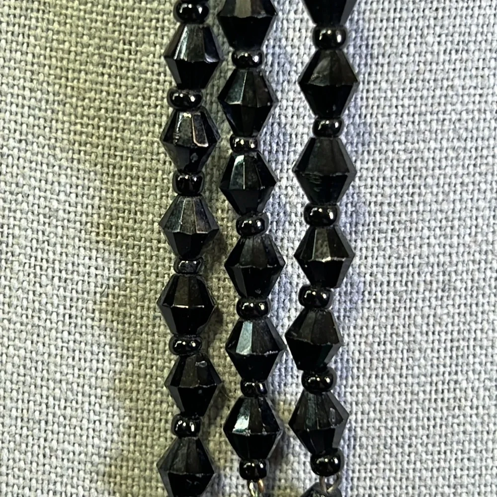 West Germany three strand glass black necklace. Beautiful piece - Picture 3 of 3